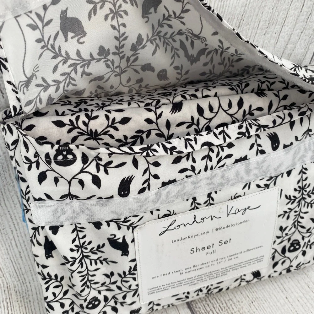London Kaye Sheet Set Full White Black Halloween Cat Skull Ghost Bat Microfiber
